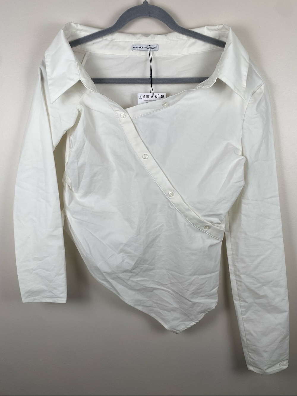 NWT Bershka White Asymmetric Button-Front Women's Top Large